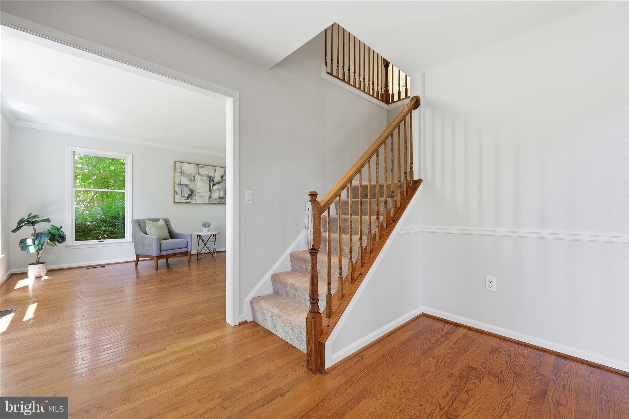 7219 Wilson Road Mount Airy, MD 21771 - Photo 23 of 50 Stairs