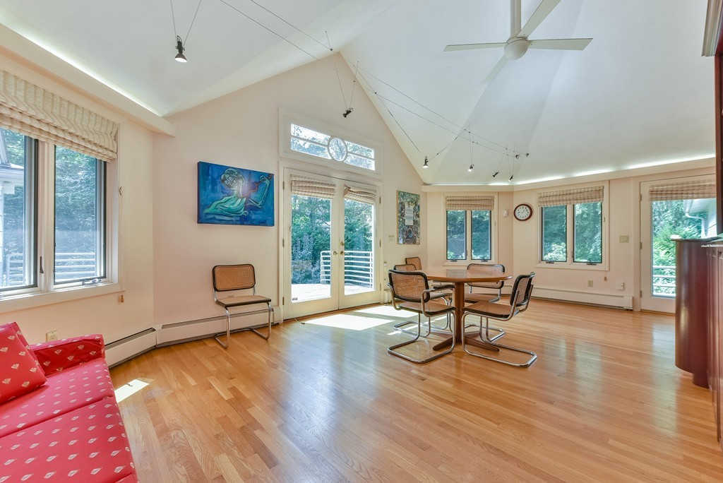 40 Silver Birch Road Newton, MA 02468 - Photo 14 of 28