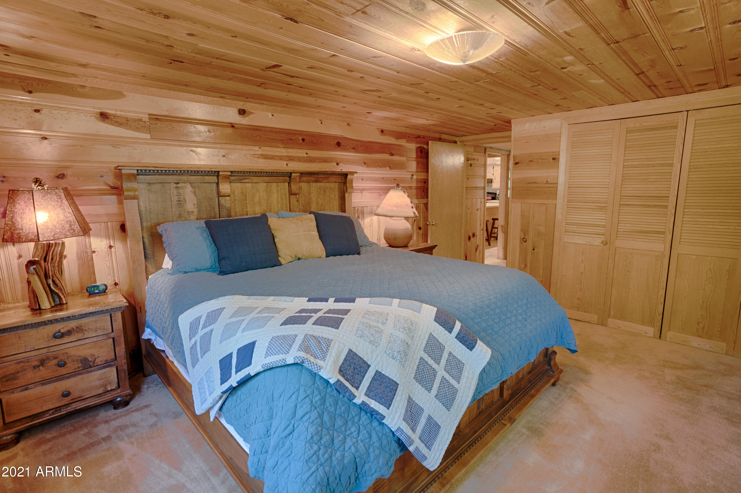3057 Red Robin Road Pinetop, AZ 85935 - Photo 14 of 34 AP1A1028_HDR