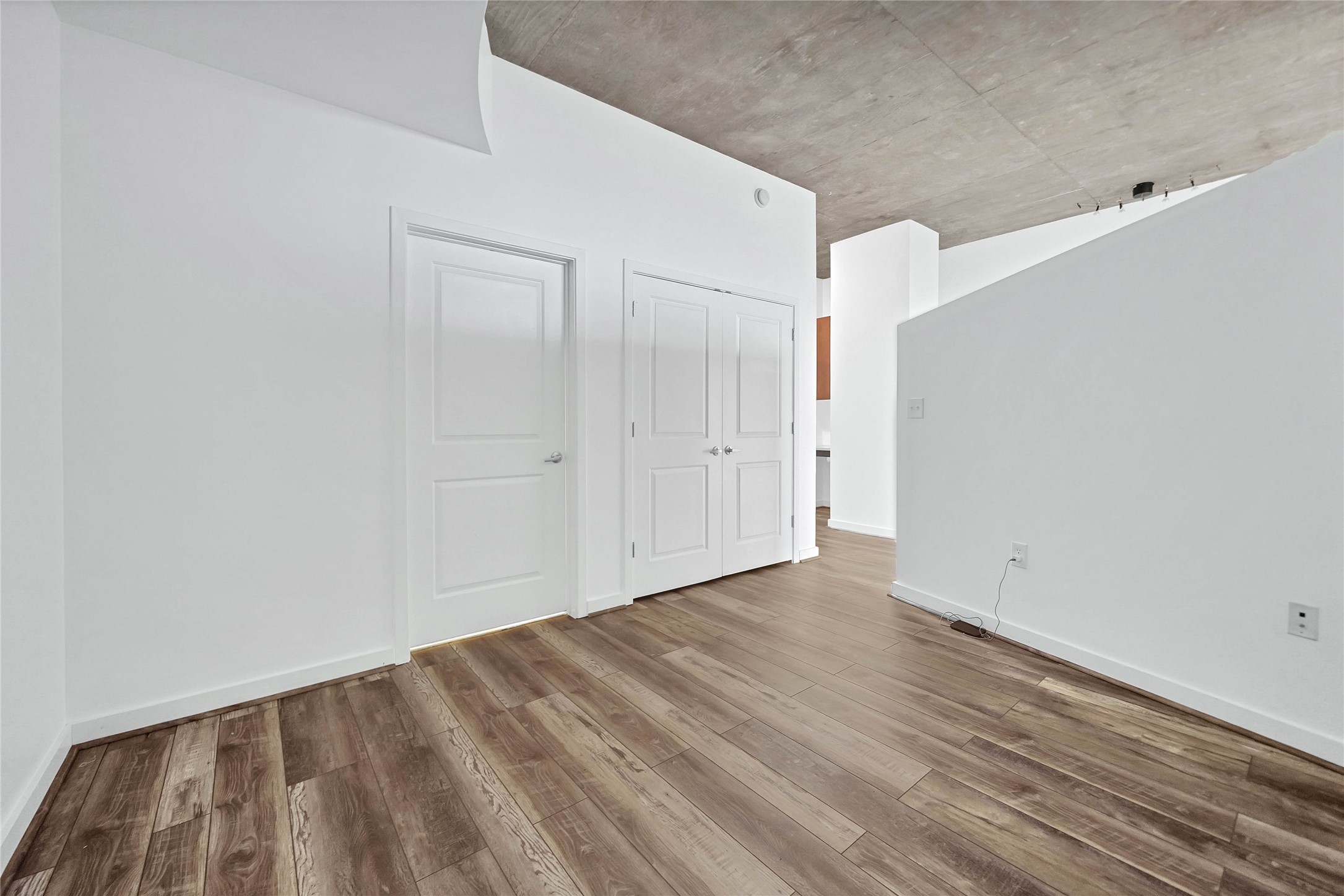 5925 Almeda Road, Unit 10713 Houston, TX 77004 - Photo 8 of 19