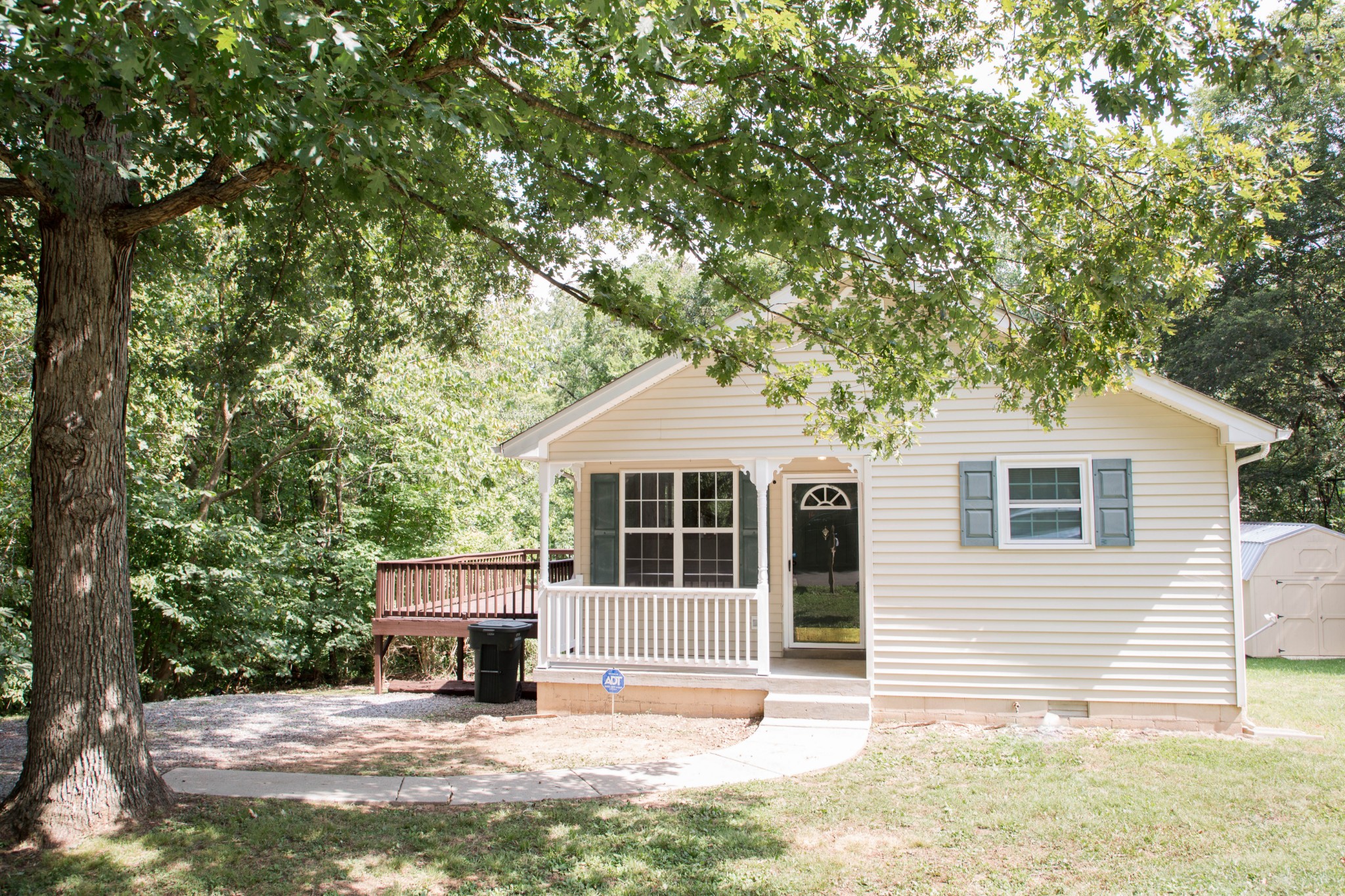 300 Durrett Street Springfield, TN 37172 - Photo 1 of 19 Gallery Image 1