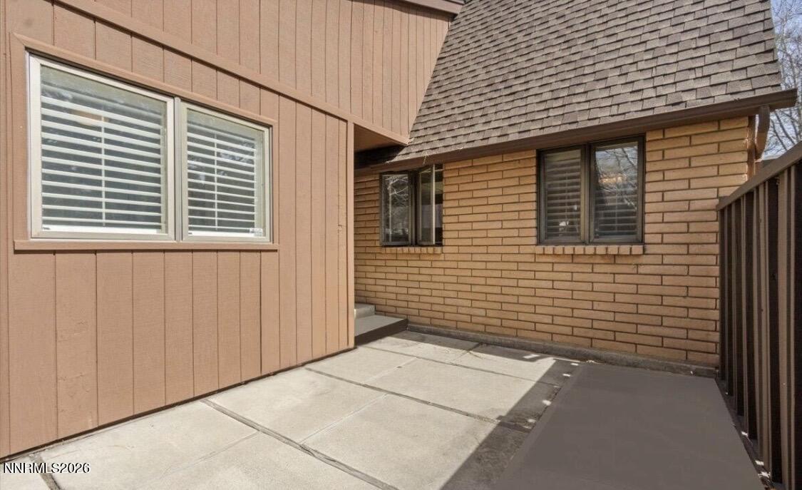 2108 Chicory Way Reno, NV 89509 - Photo 3 of 16 3) 70042-69de765c07872