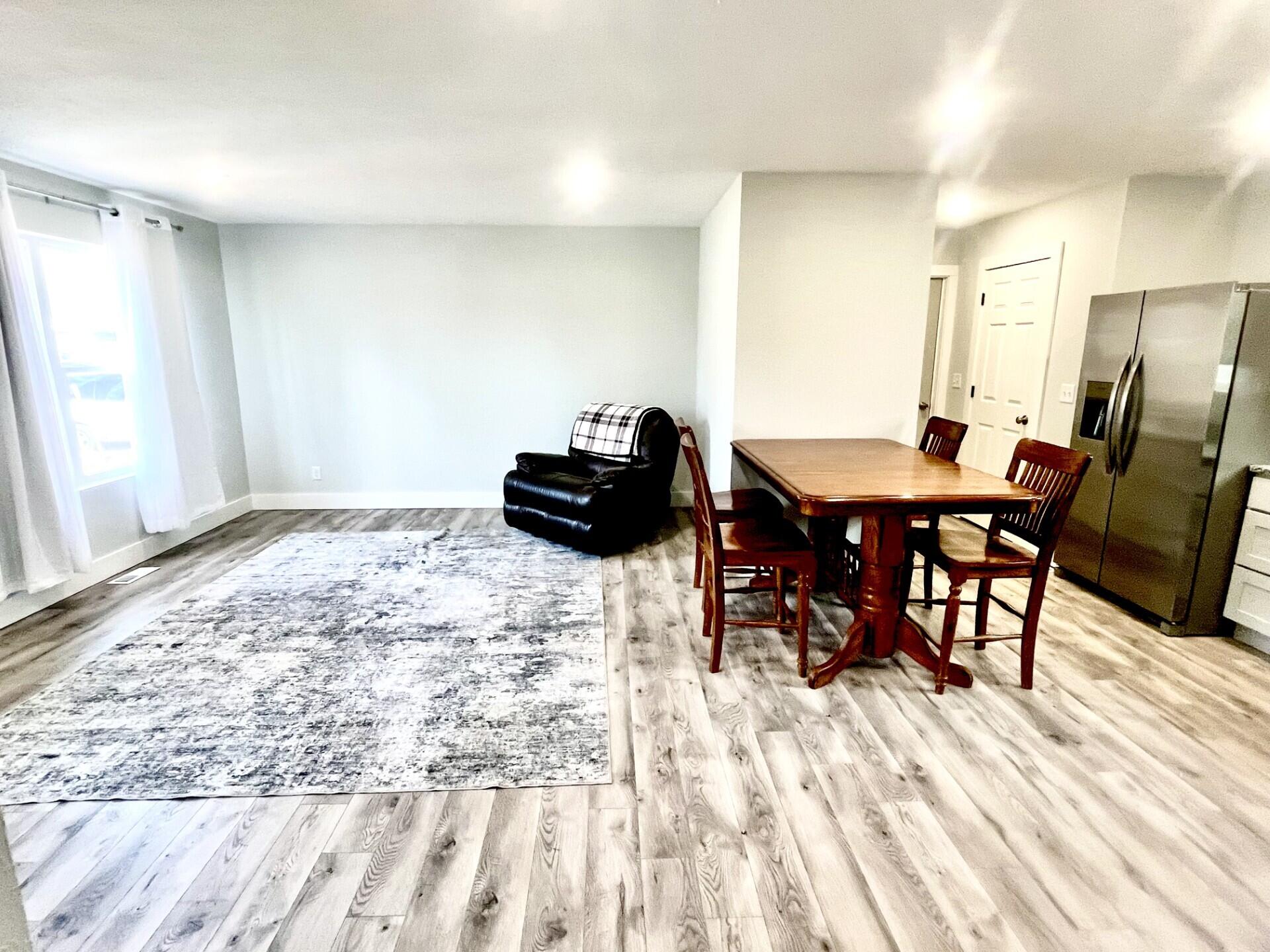 2048 Center Street Muskegon, MI 49442 - Photo 9 of 15 fd9b0ec4-578a-461f-a676-d1b8678f19f5