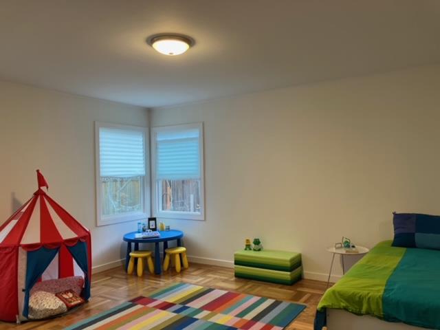 310 McKendry Drive Menlo Park, CA 94025 - Photo 7 of 14 a living room with furniture and a lamp