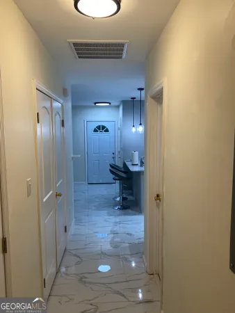 $1,200 | 825 South Forest Lake Drive, Unit 2, Macon, GA 31210