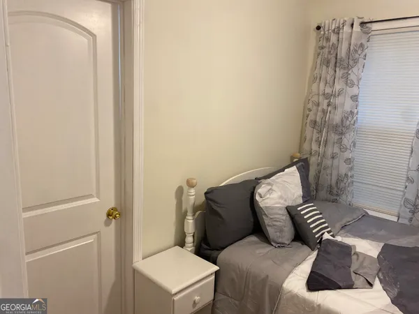 $1,200 | 825 South Forest Lake Drive, Unit 2, Macon, GA 31210