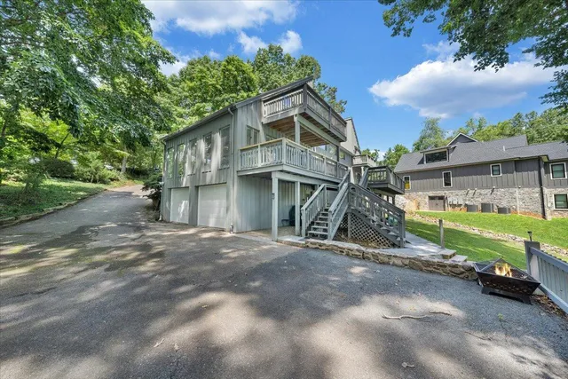 $1,565,000 | 428 Anchor Drive, Moneta, VA 24121