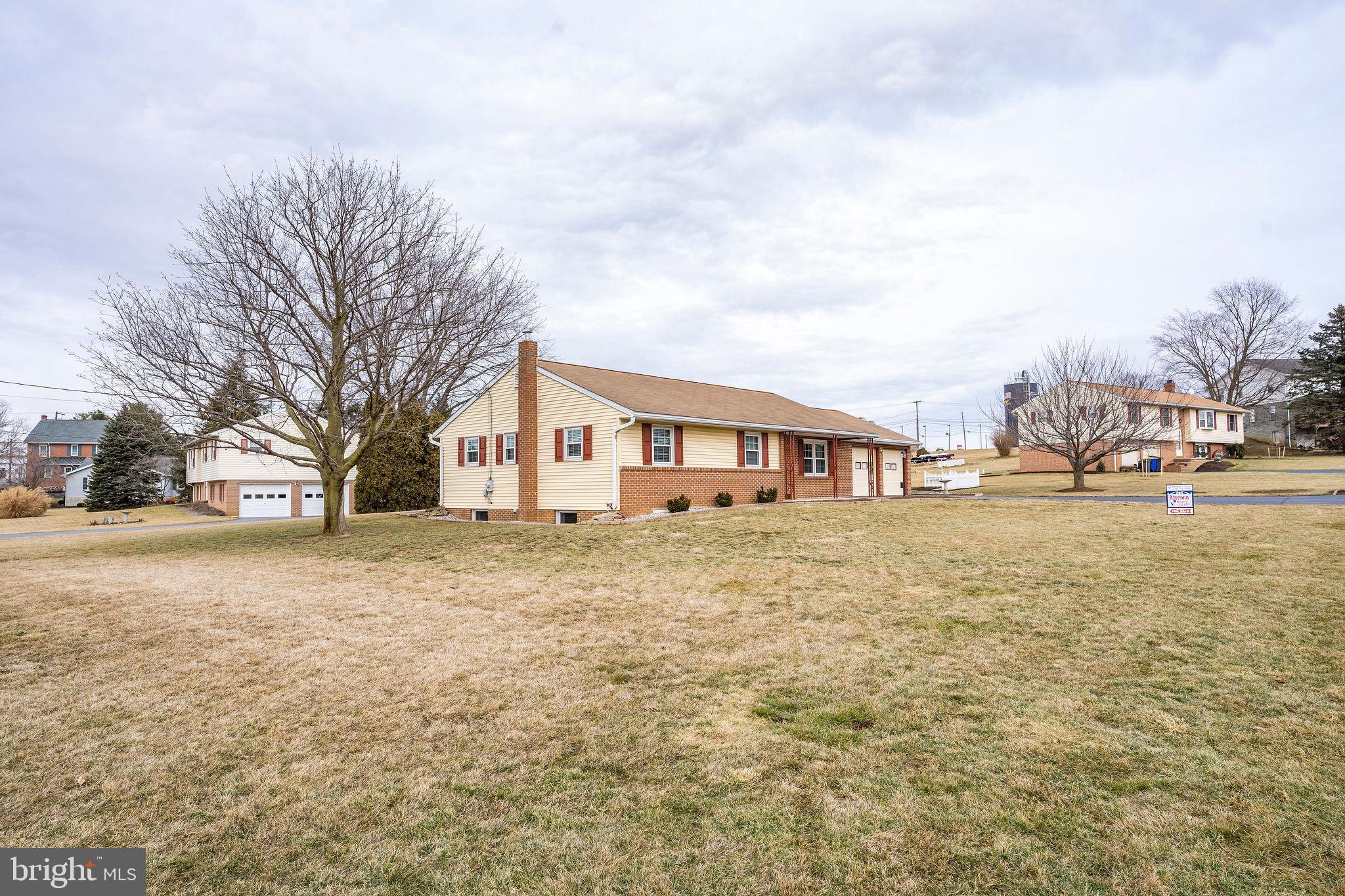 125 Sunset Road East Earl, PA 17519 - Photo 5 of 46 Gallery Image 5