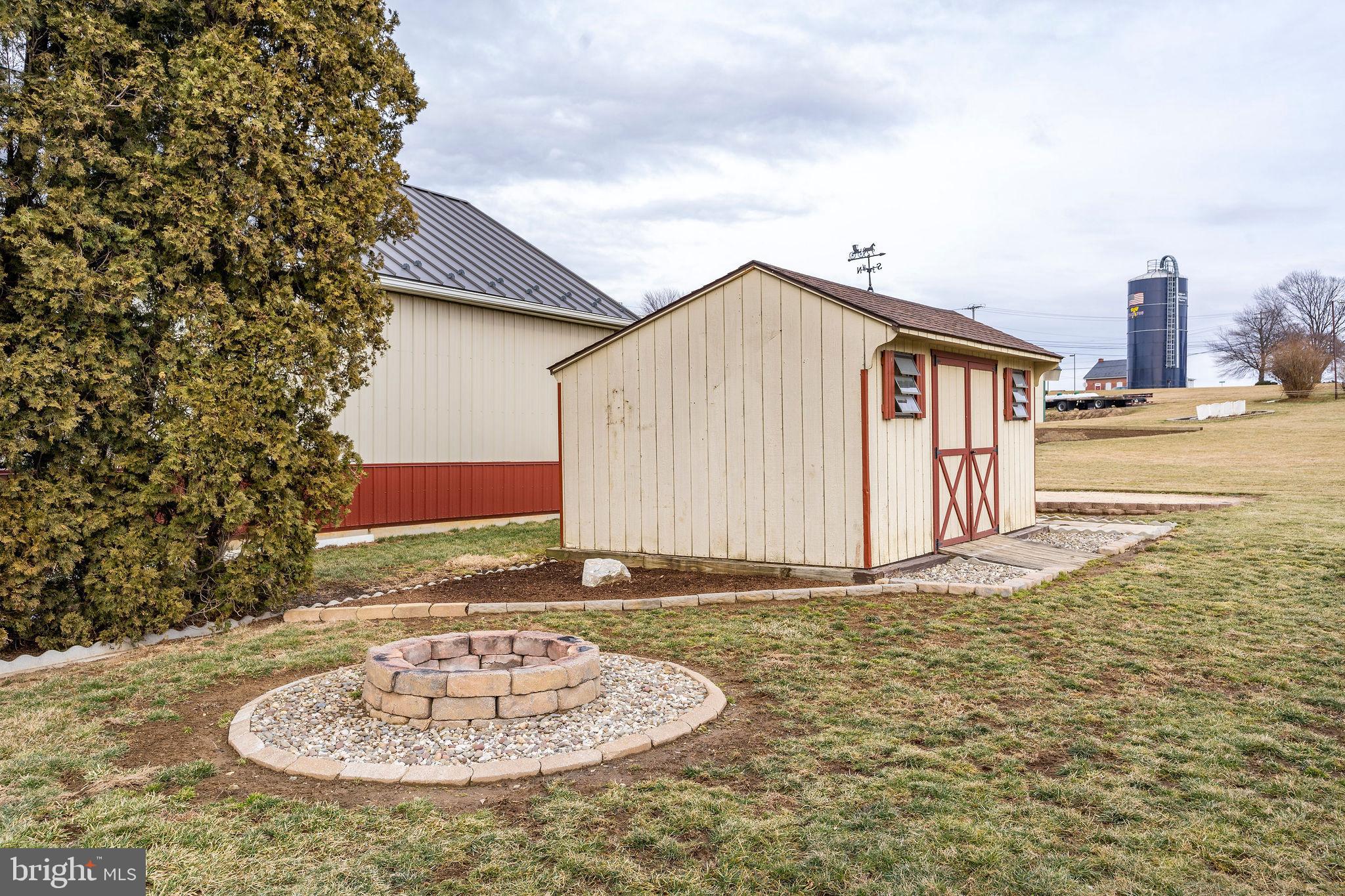125 Sunset Road East Earl, PA 17519 - Photo 10 of 46 Gallery Image 10