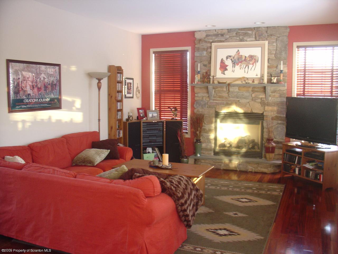830 Saddle Loop Road Clarks Summit, PA 18411 - Photo 3 of 12 Gallery Image 3