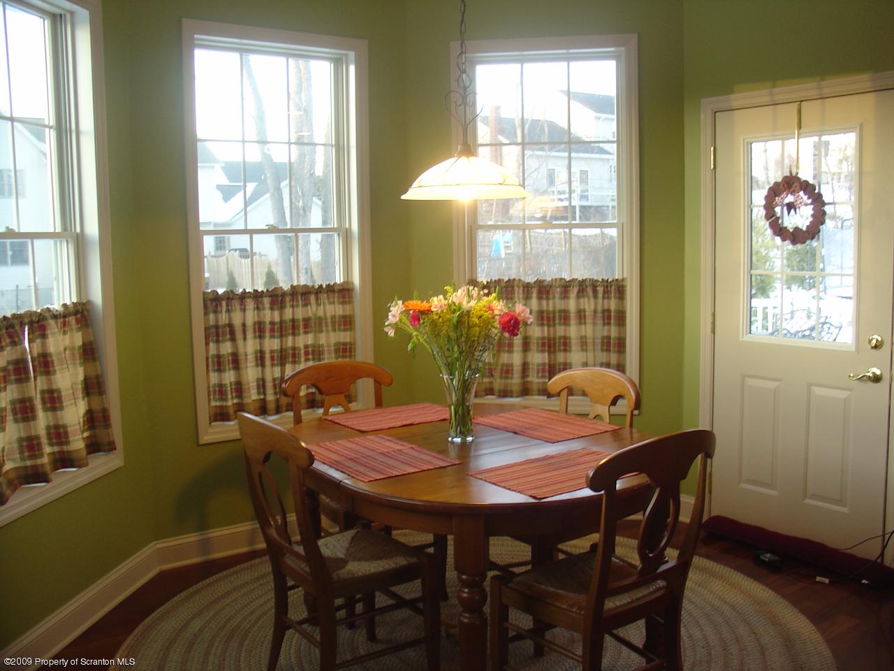 830 Saddle Loop Road Clarks Summit, PA 18411 - Photo 5 of 12 Gallery Image 5