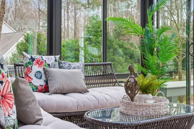 $975,000 | 3201 Fieldview Court, Raleigh, NC 27607