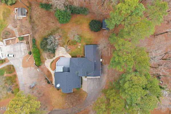 $925,000 | 3201 Fieldview Court, Raleigh, NC 27607