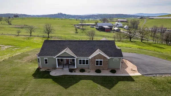 $749,900 | 4288 Zion Church Road, Broadway, VA 22815