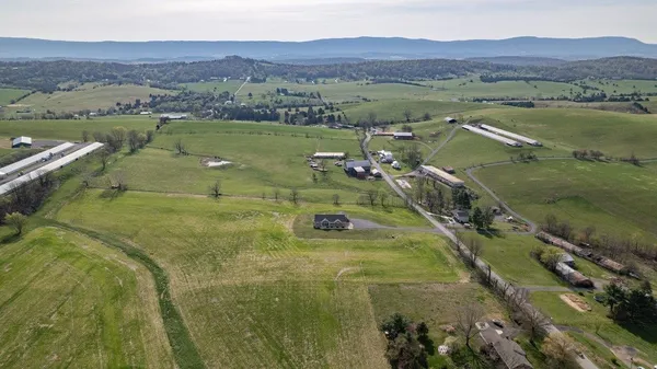 $749,900 | 4288 Zion Church Road, Broadway, VA 22815