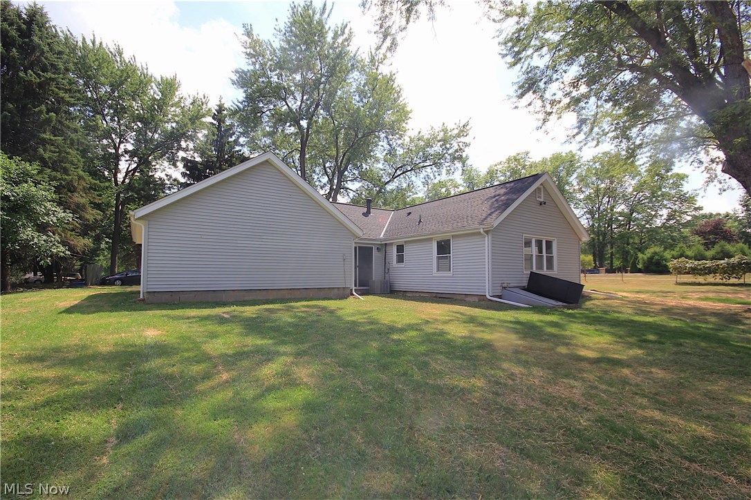 3870 Ranfield Road Kent, OH 44240 - Photo 3 of 21 Gallery Image 3