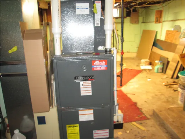 $270,000 | 1434 Titus Avenue, Irondequoit, NY 14622