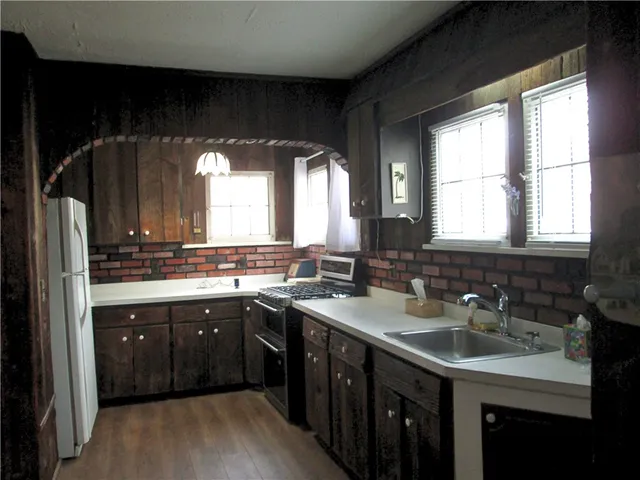 $270,000 | 1434 Titus Avenue, Irondequoit, NY 14622