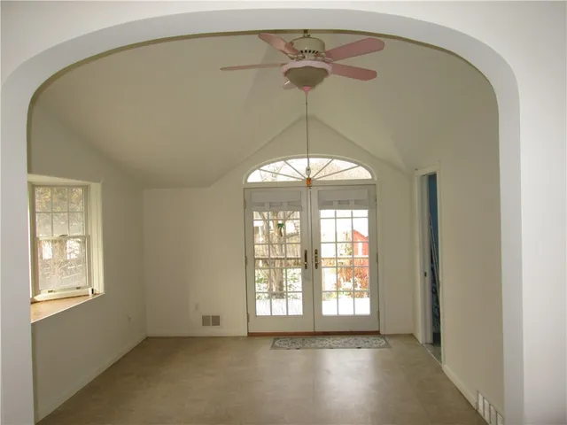 $270,000 | 1434 Titus Avenue, Irondequoit, NY 14622