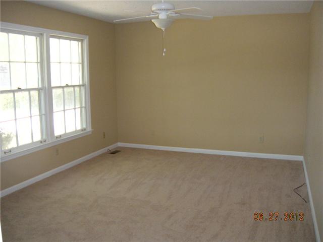 3379 Marthas Chapel Road Cunningham, TN 37052 - Photo 4 of 11