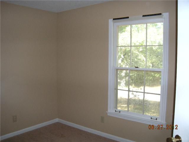 3379 Marthas Chapel Road Cunningham, TN 37052 - Photo 9 of 11