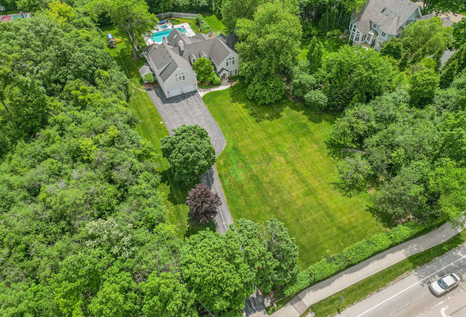 1601 Riverwoods Road Lake Forest, IL 60045 - Photo 3 of 9
