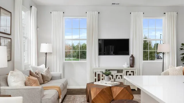 $314,990 | 6432 Maple Glen Drive, Wonder Lake, IL 60097