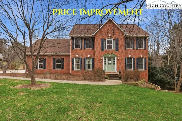 $759,000 | 2027 Fairview Circle, Wilkesboro, NC 28697