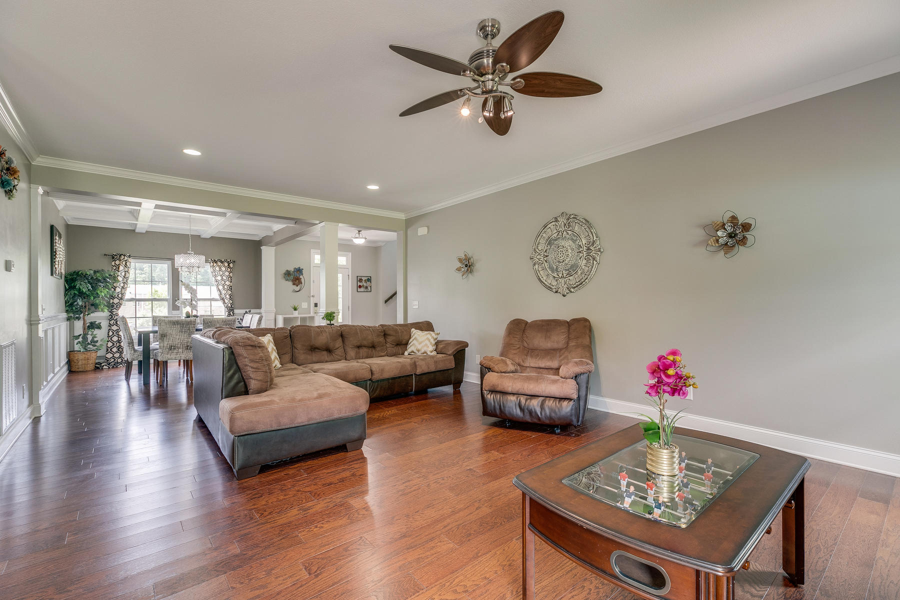 2740 Edinburgh Channel Road Kingsport, TN 37664 - Photo 15 of 54 015