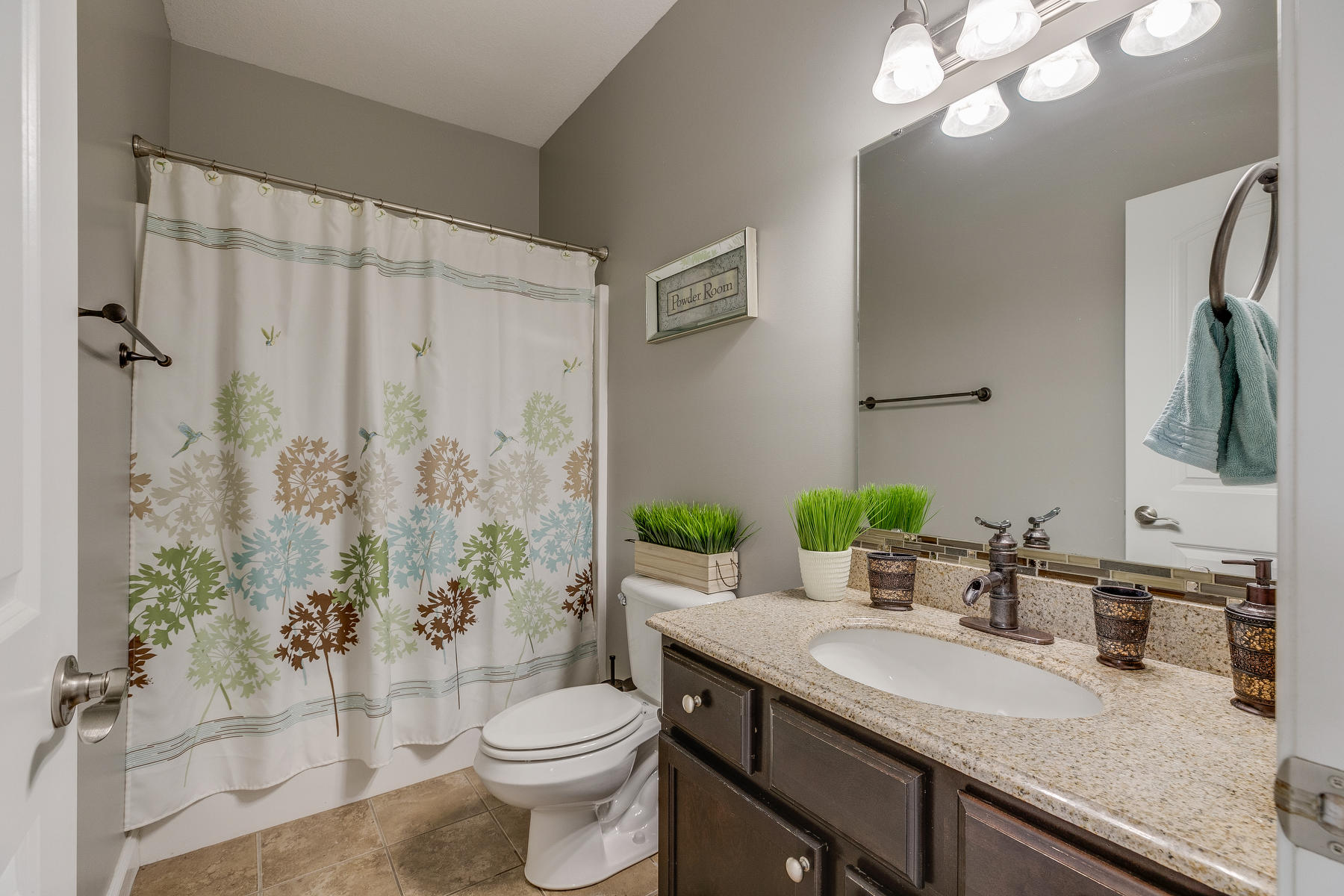 2740 Edinburgh Channel Road Kingsport, TN 37664 - Photo 29 of 54 029