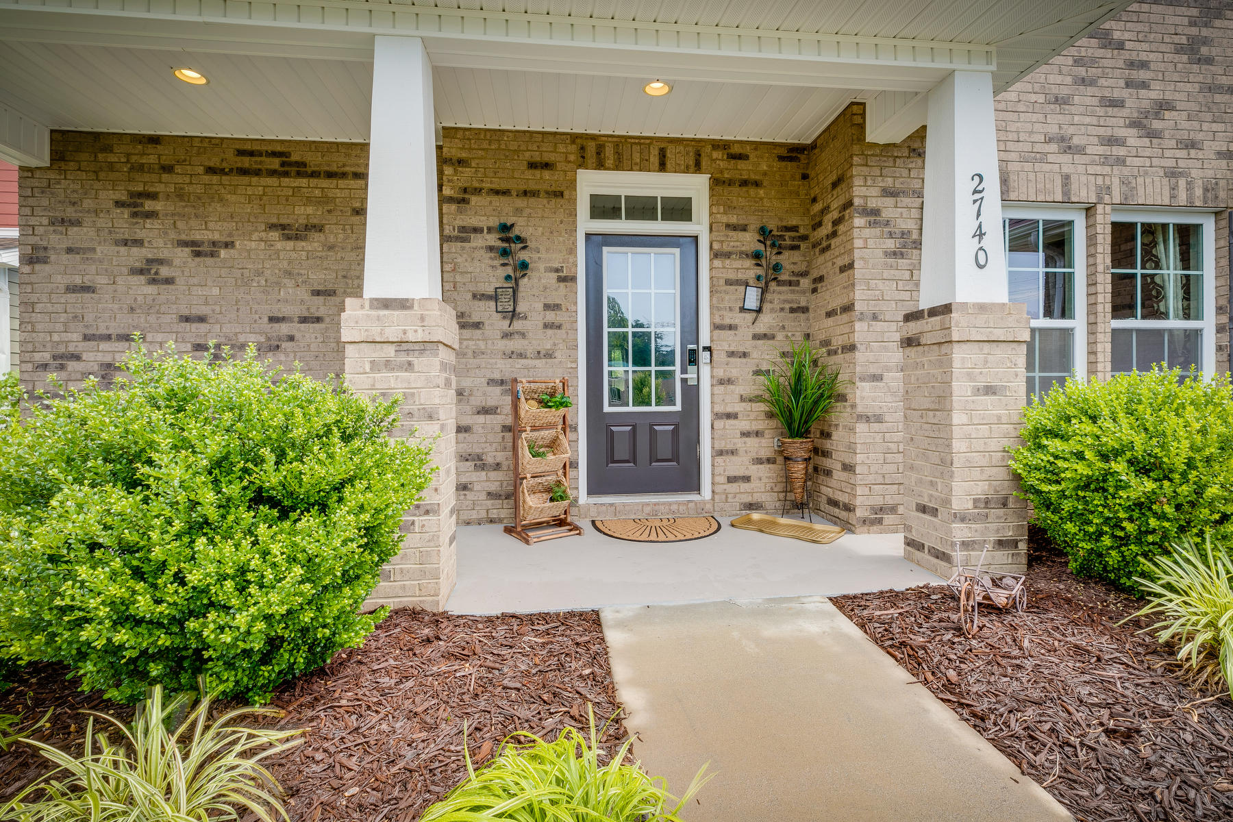 2740 Edinburgh Channel Road Kingsport, TN 37664 - Photo 7 of 54 007