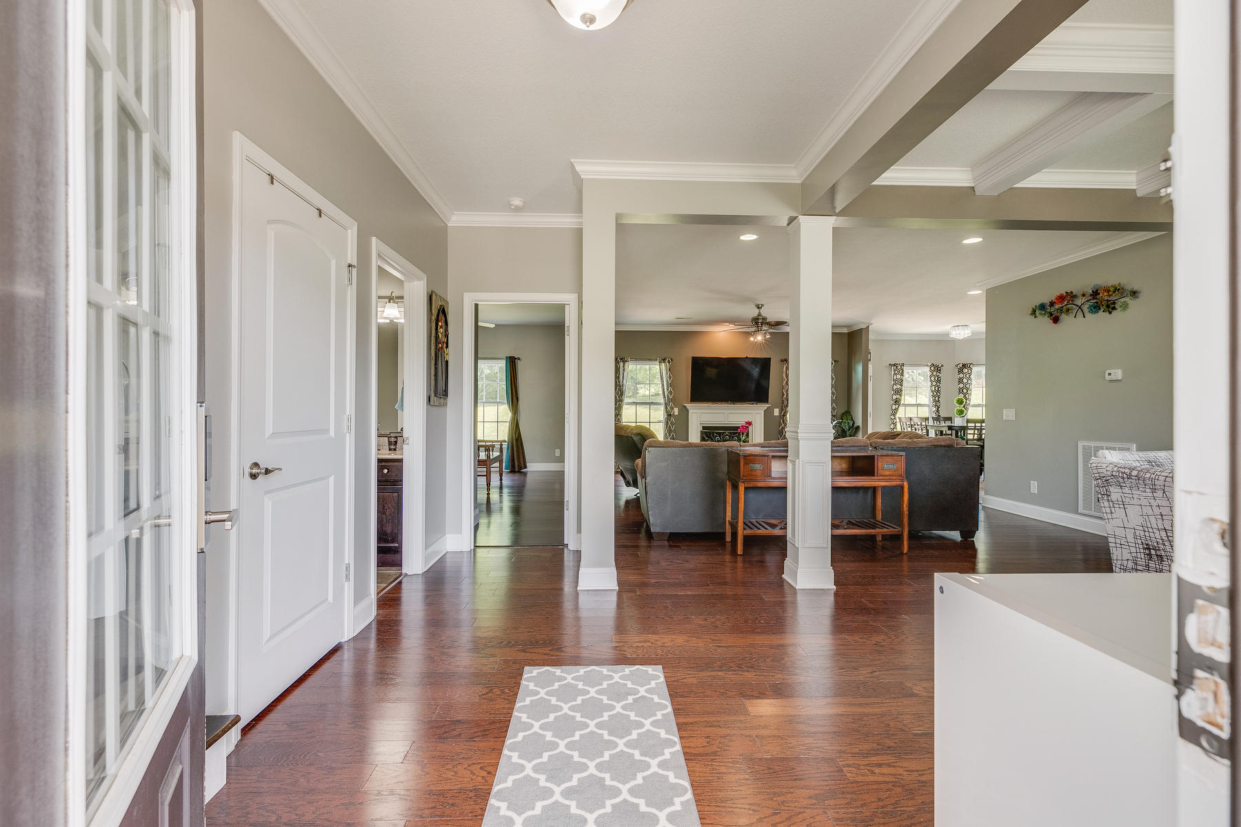 2740 Edinburgh Channel Road Kingsport, TN 37664 - Photo 8 of 54 008