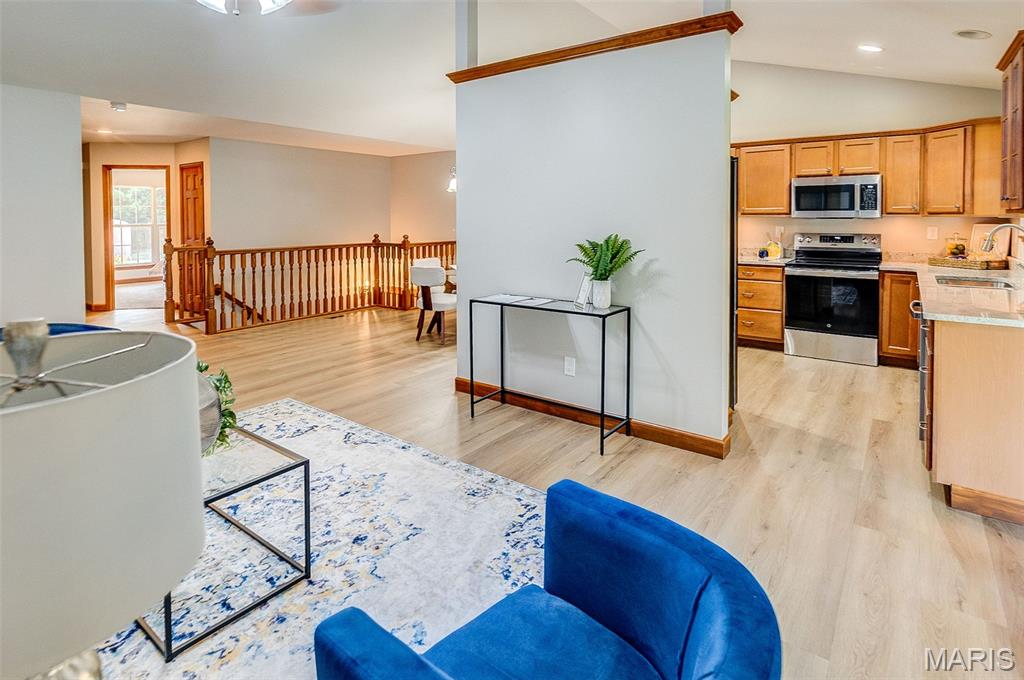 4802 Azalea Place Alton, IL 62002 - Photo 17 of 36