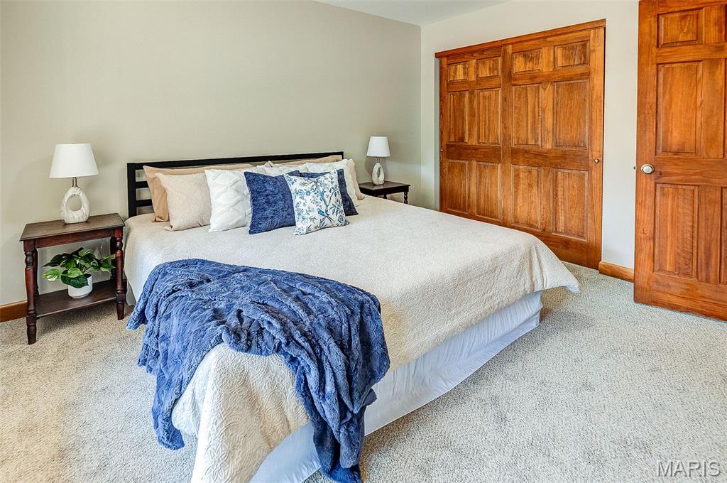 4802 Azalea Place Alton, IL 62002 - Photo 19 of 36