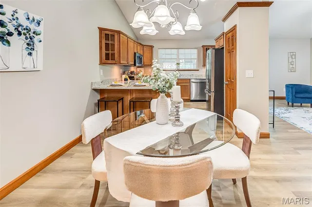 $320,000 | 4802 Azalea Place, Alton, IL 62002