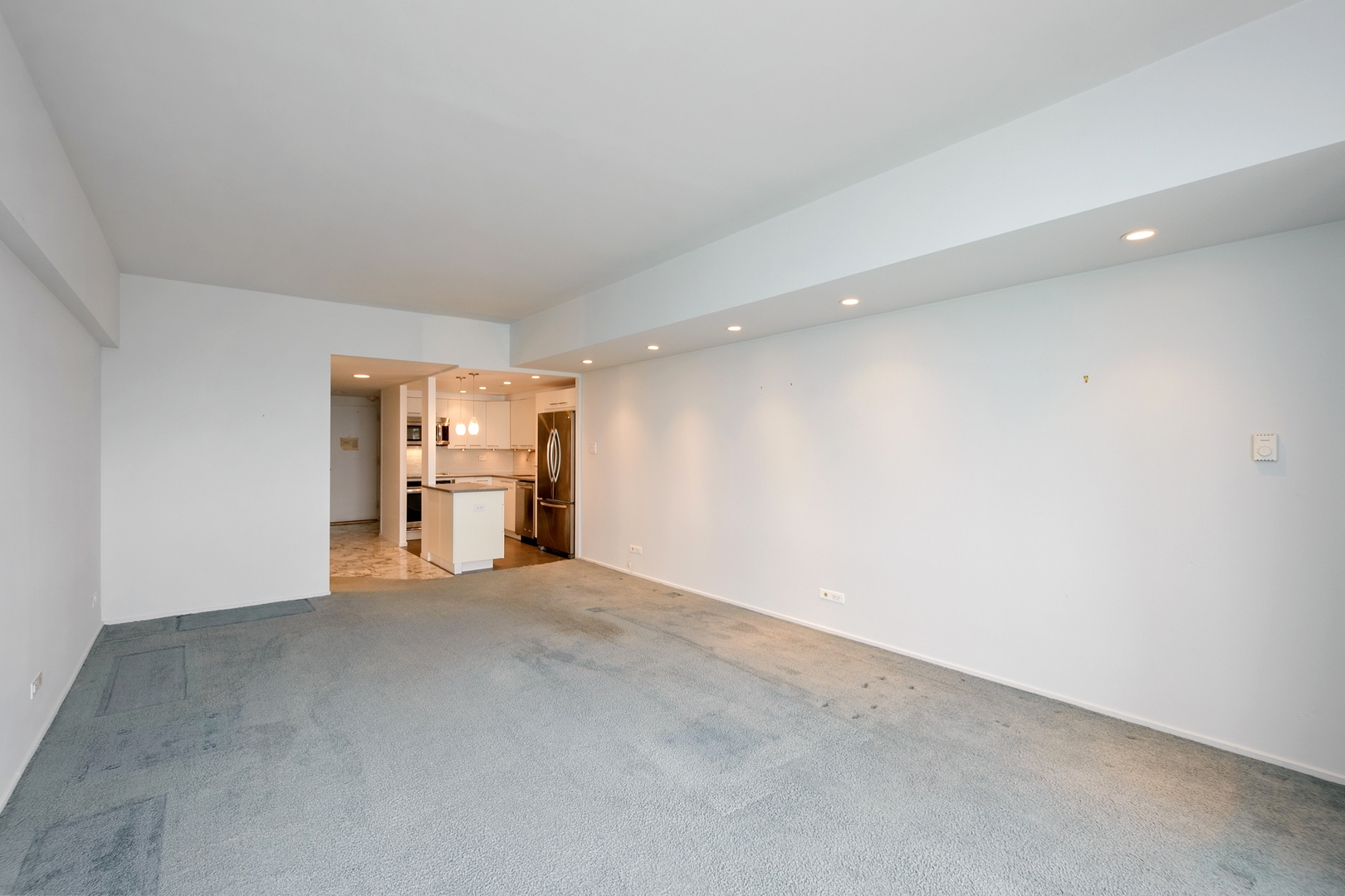 175 East Delaware Place, Unit 5308 Chicago, IL 60611 - Photo 2 of 20