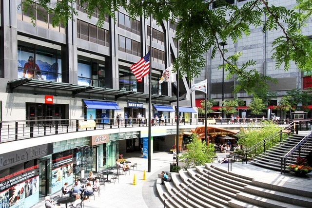 175 East Delaware Place, Unit 5308 Chicago, IL 60611 - Photo 16 of 20