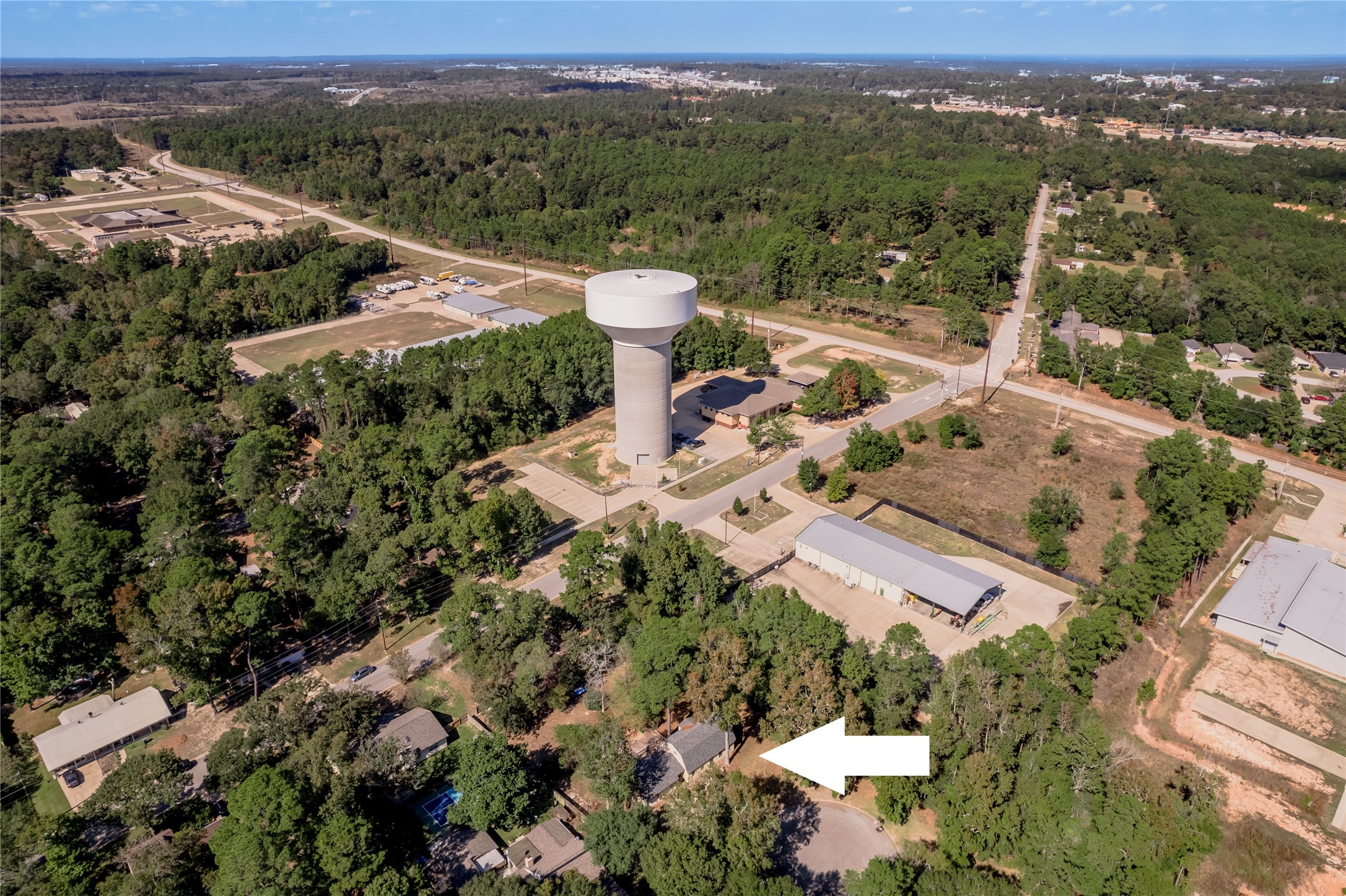 3644 Sage Street Huntsville, TX 77340 - Photo 5 of 20 an aerial view of multiple house