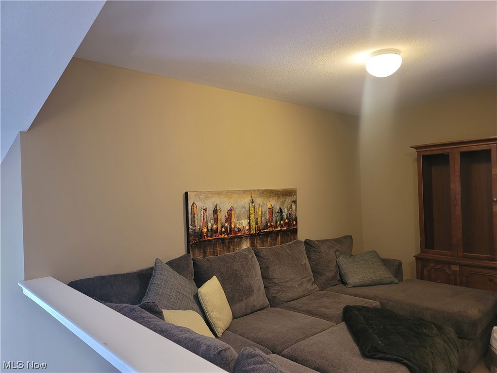 1441 Shaw Road, Unit B Niles, OH 44446 - Photo 19 of 35