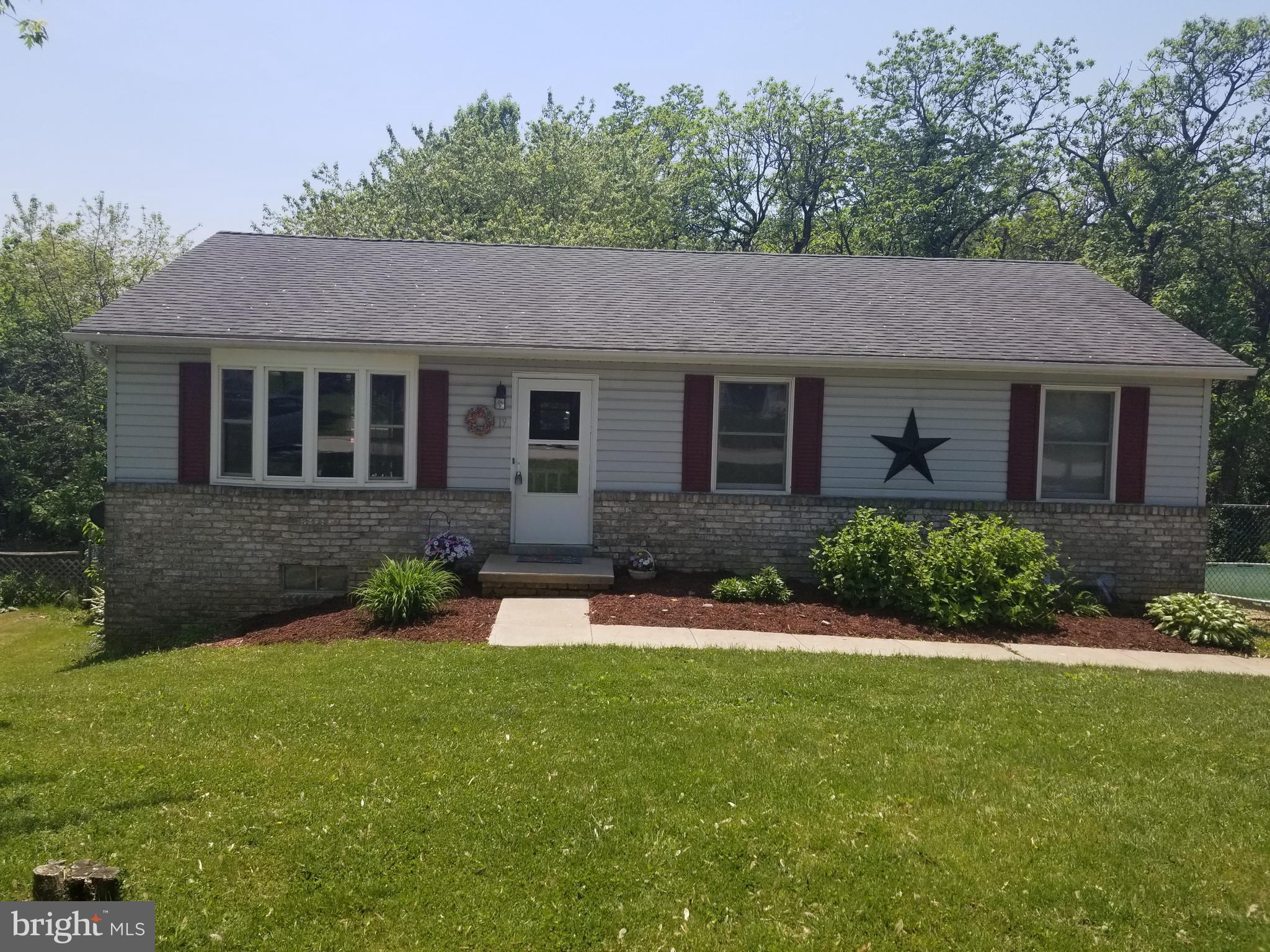 19 Loop Drive Hanover, PA 17331 - Photo 25 of 25 Gallery Image 25