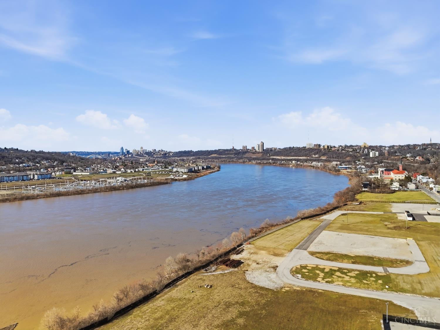 3003 Riverside Drive Cincinnati, OH 45226 - Photo 58 of 65 Gallery Image 58