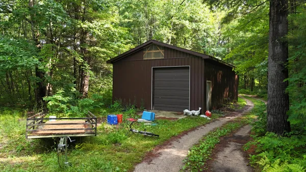 $215,500 | 16039 Steinberg Road, Wellston, MI 49689
