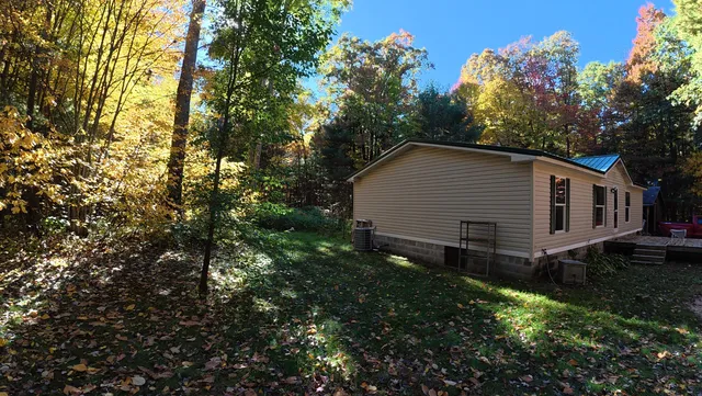 $219,000 | 16039 Steinberg Road, Wellston, MI 49689