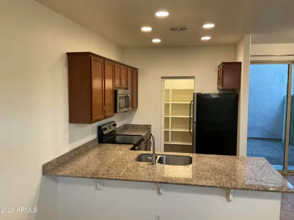 $2,045 | 3386 East Liberty Lane, Gilbert, AZ 85296