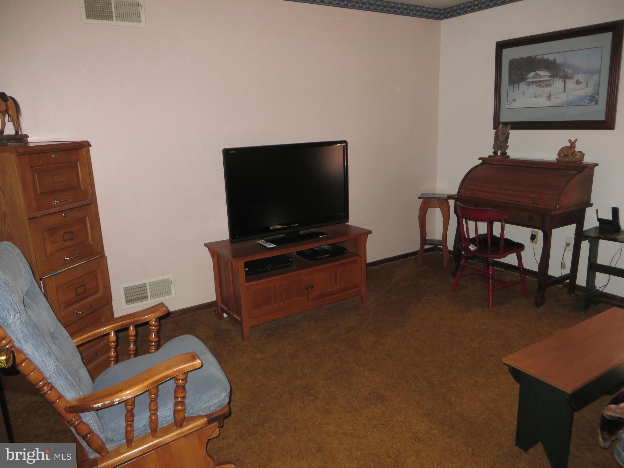 3244 Bert Koontz Road Taneytown, MD 21787 - Photo 14 of 29 Bedroom