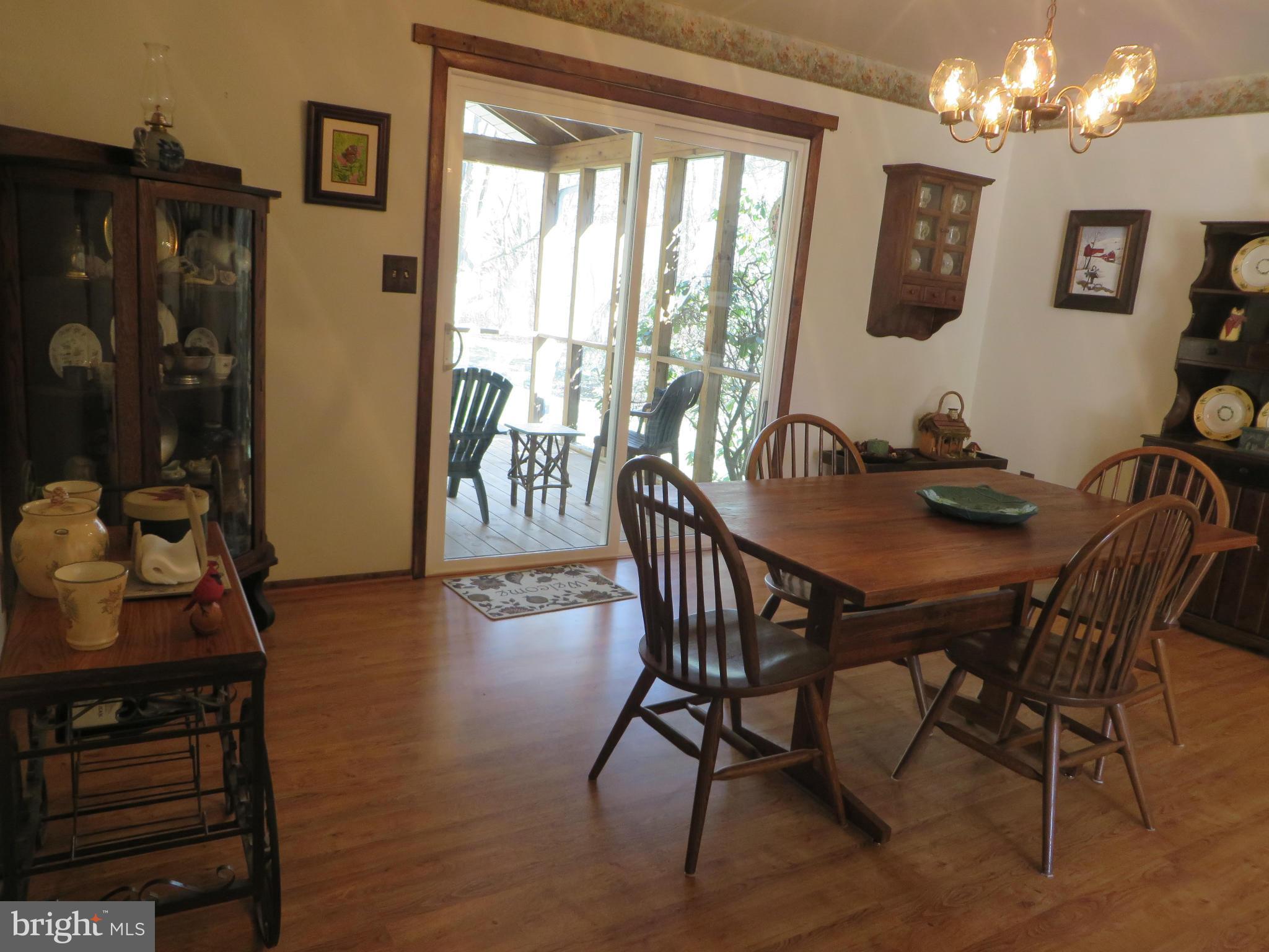 3244 Bert Koontz Road Taneytown, MD 21787 - Photo 7 of 29 Dining Room