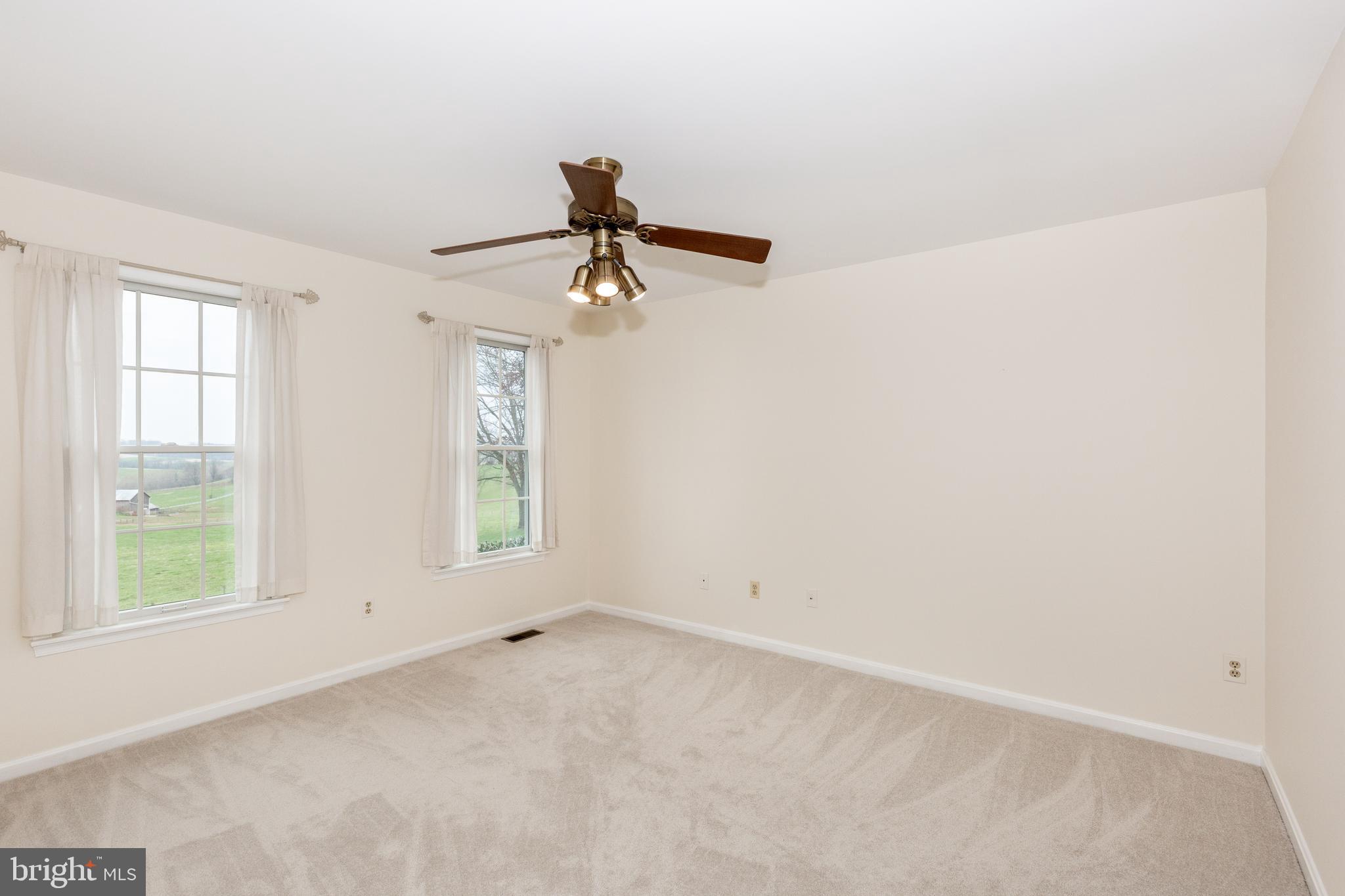 1667 Exeter Road Westminster, MD 21157 - Photo 29 of 78 MAIN LEVEL OFFICE- COULD ALSO BE USED AS A BEDROOM
