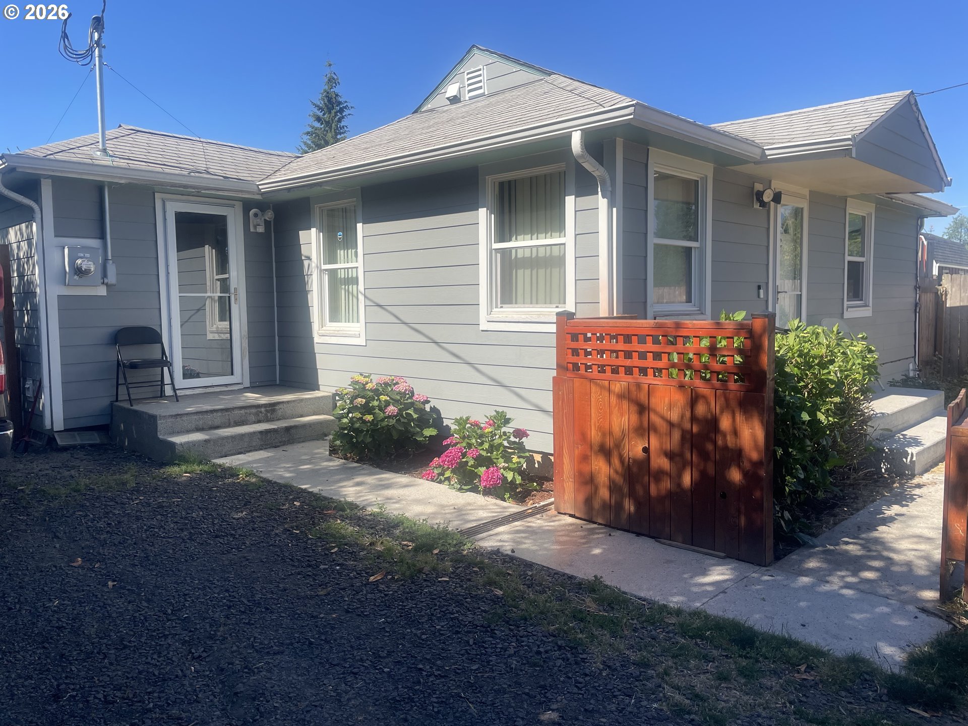 5593 B Street Springfield, OR 97478 - Photo 1 of 19
