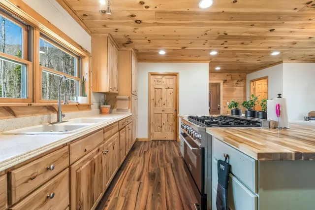 $489,900 | 23 Hillcrest Lane, Dyer Brook, ME 04747