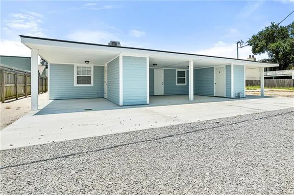 $1,300 | 8006 Trapier Avenue, Unit A, New Orleans, LA 70127